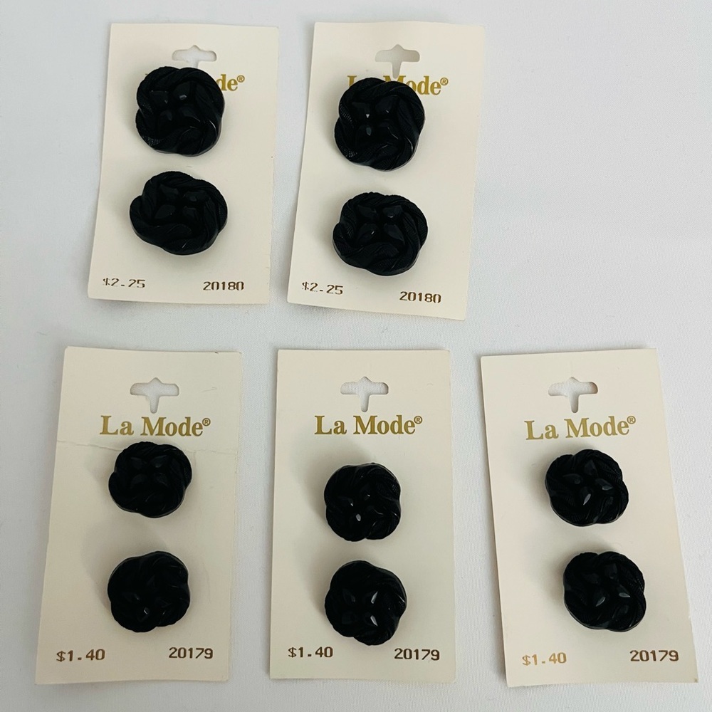 Vintage La Mode Buttons Black – Set of 10 – Made in Italy – Sizes ¾″ & 1″